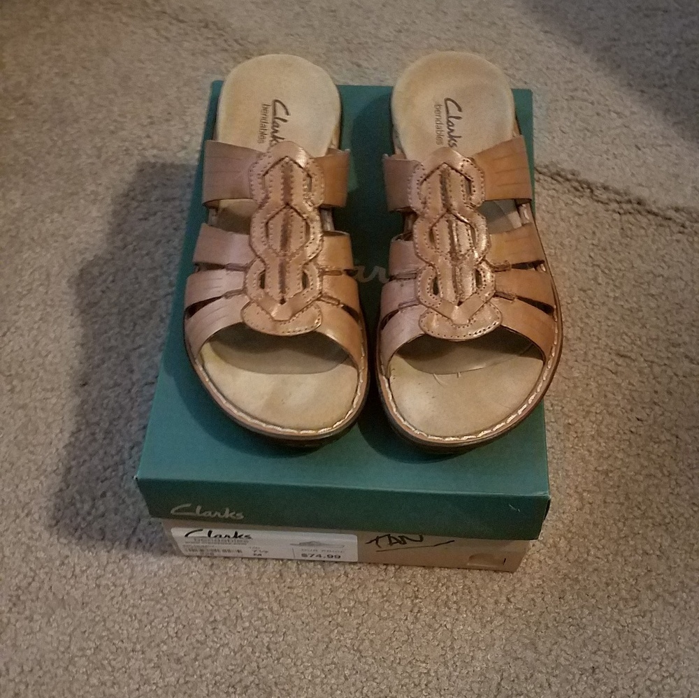 Clark's sandals women
